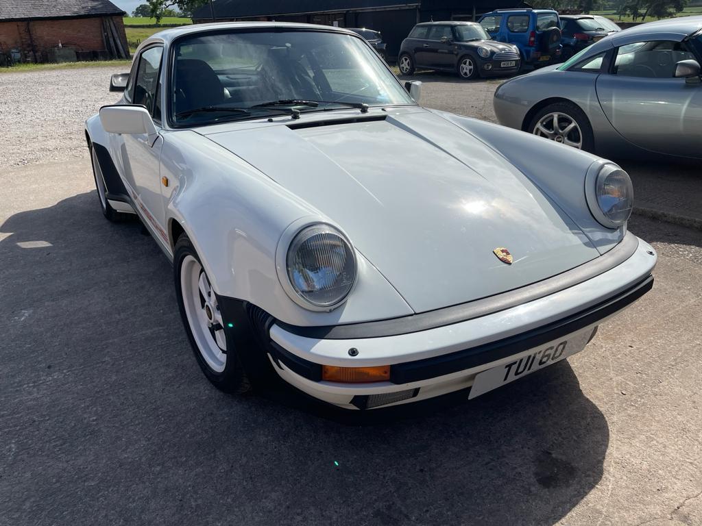Porsche 911 Turbo – Anthony Seddon Racing