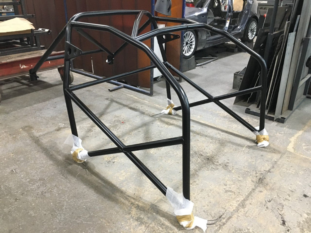 Custom Cages Roll Cage assembly 120i Coupe Cup