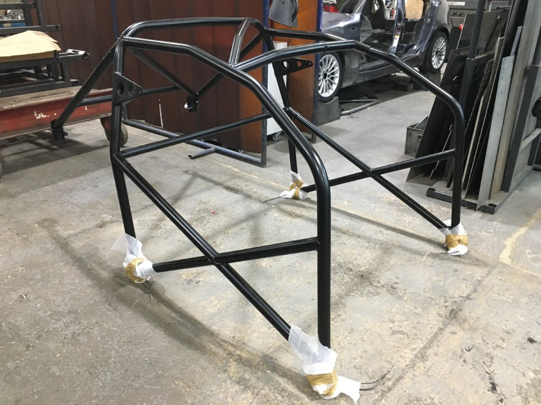 Custom Cages Roll Cage assembly 116 Trophy